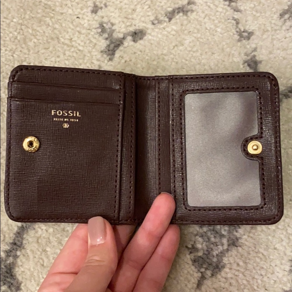 Fossil card wallet